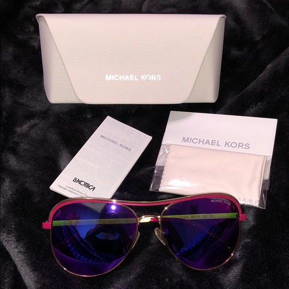 Michael Kors Accessories - Michael Kors Aviator sunglasses